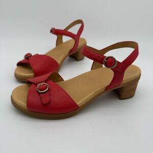 Dansko Tessie Poppy Red Leather Block Heel Sandal Size 37/6.5-7